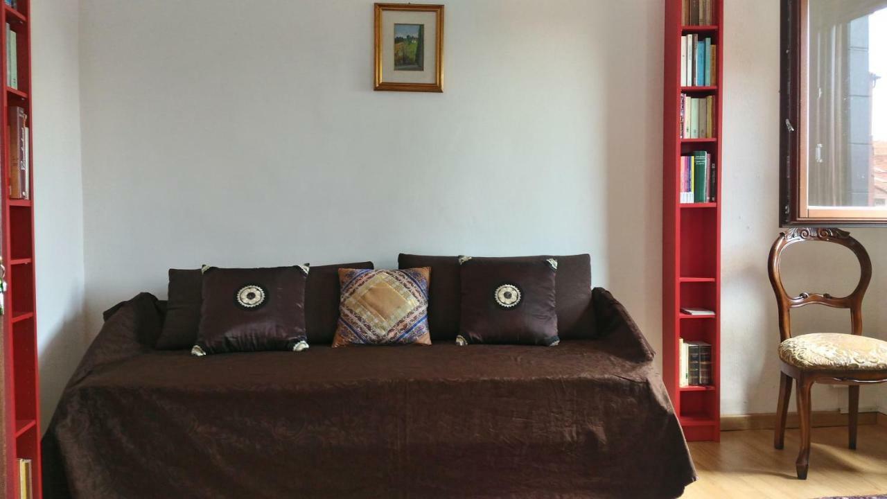 Bed and Breakfast Dorsoduro461 Венеция Экстерьер фото