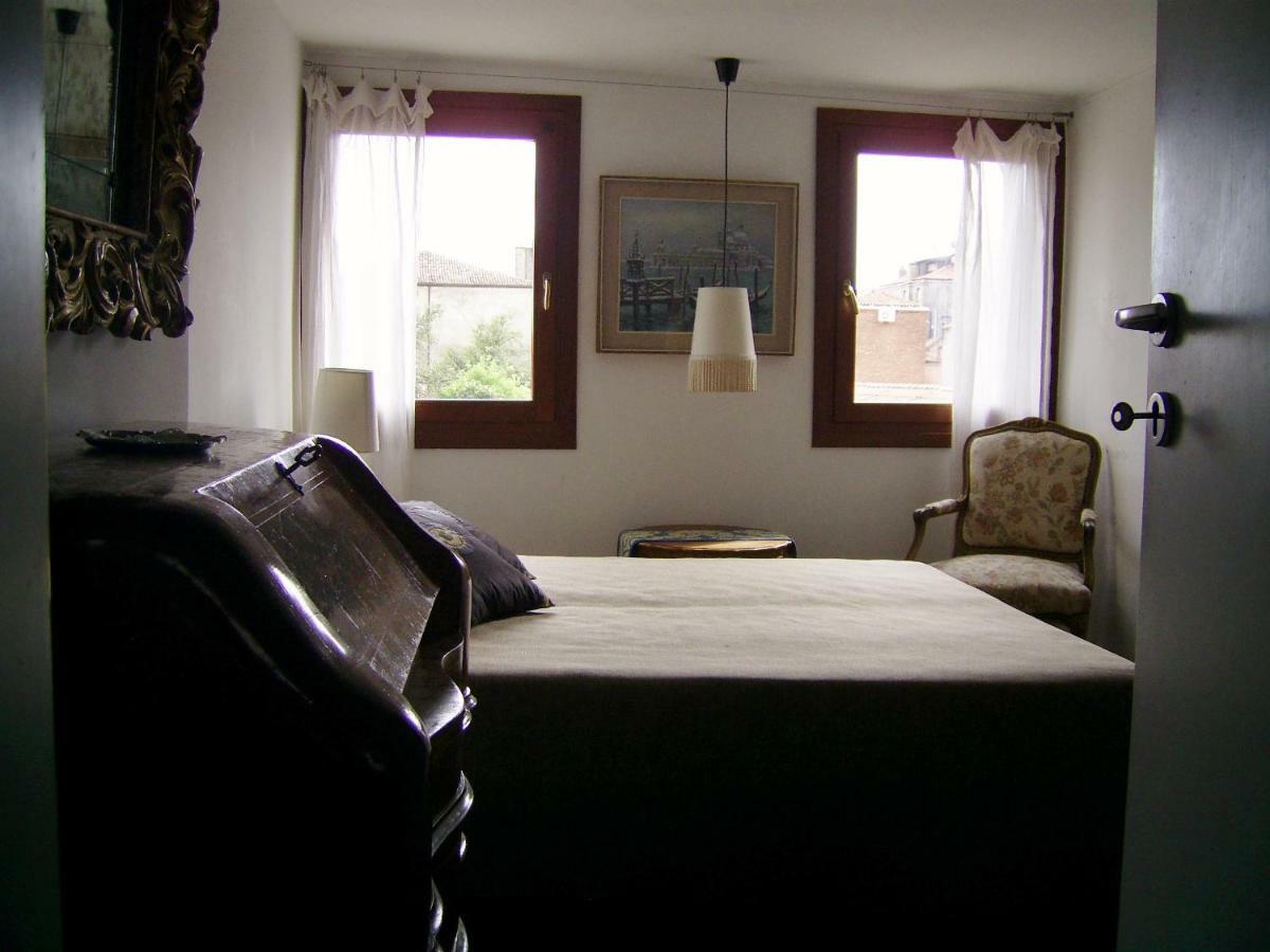 Bed and Breakfast Dorsoduro461 Венеция Экстерьер фото